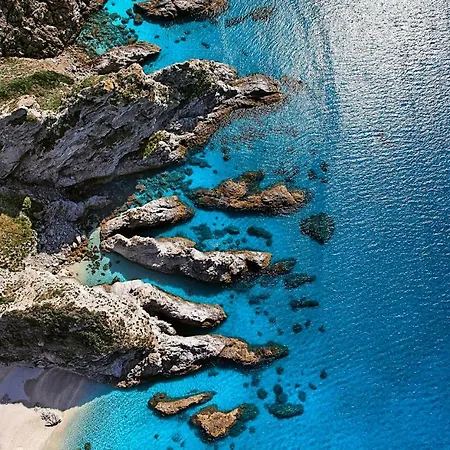 Giovino Holidays