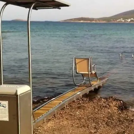 Giovino Holidays Lägenhet *